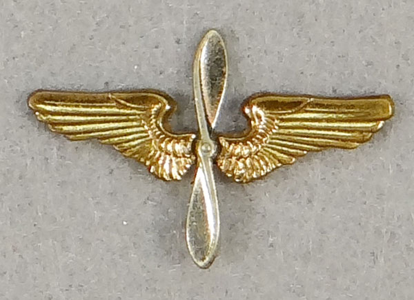 WW II Army Air Force Officer Collar Insignia WW II Army Air Force Officer Collar Insignia
