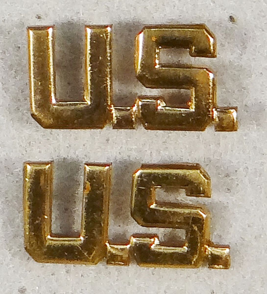 WW II Screw Back Army Officer "U.S." Collar Insignia WW II Screw Back Army Officer "U.S." Collar Insignia