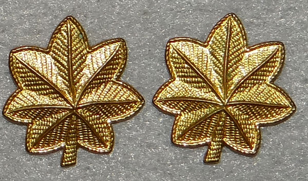 Korean War Period & 1950’s USN Lt. Commander Rank Insignia Korean War Period & 1950’s USN Lt. Commander Rank Insignia