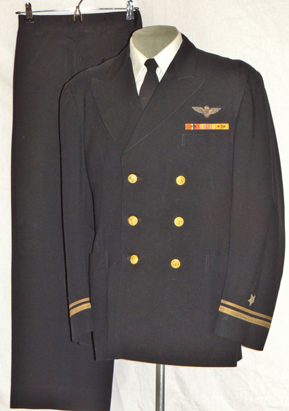 Named WW II U.S. Navy "LCDR" Dark Blue Coat with Trousers with Bullion Flight Surgeon Wings Named WW II U.S. Navy "LTJG" Dark Blue Coat & Trousers with Gold Bullion Pilot Wings