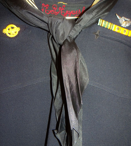 Named WW II U.S. Navy Aviation Ordnance man / Aircraft Gunner "PO3" Dark Blue Jumper